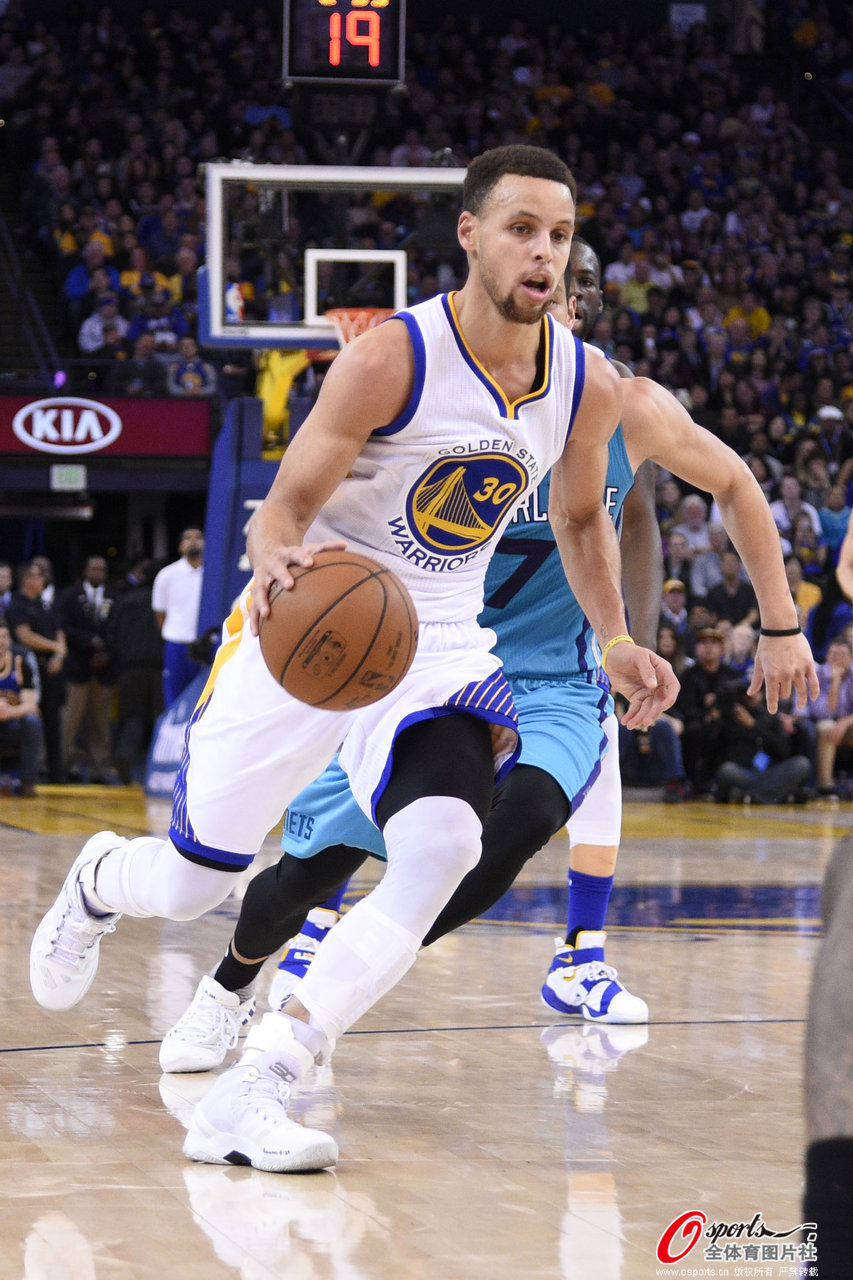 逐步拉开 逐步拉开