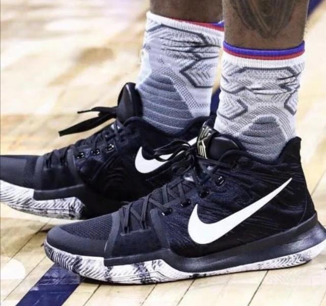 也牵动着英 也牵动着英